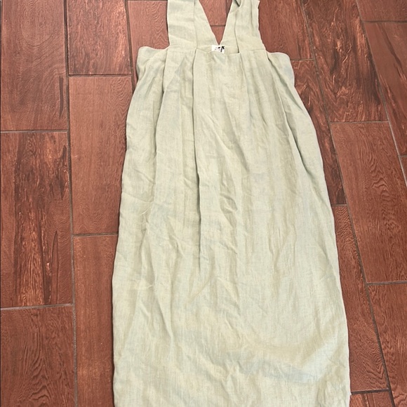 BNWT Man in the Studio mint green linen maxi dress size L - Picture 1 of 2